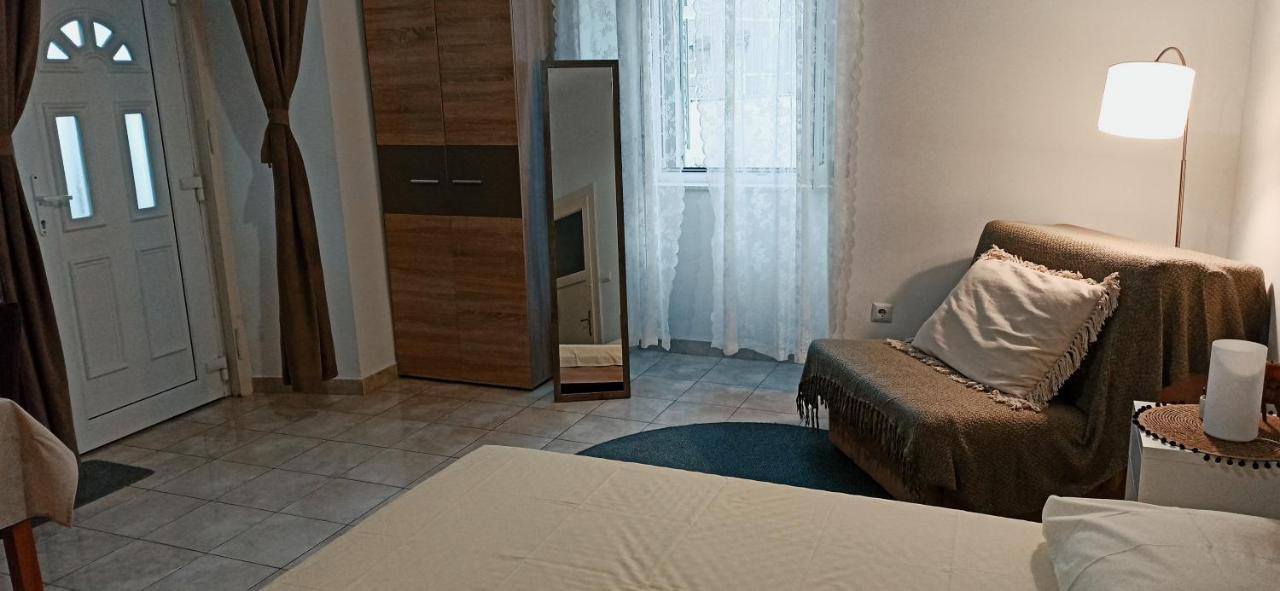 Studio Apartment Nika Free Parking Split Ngoại thất bức ảnh